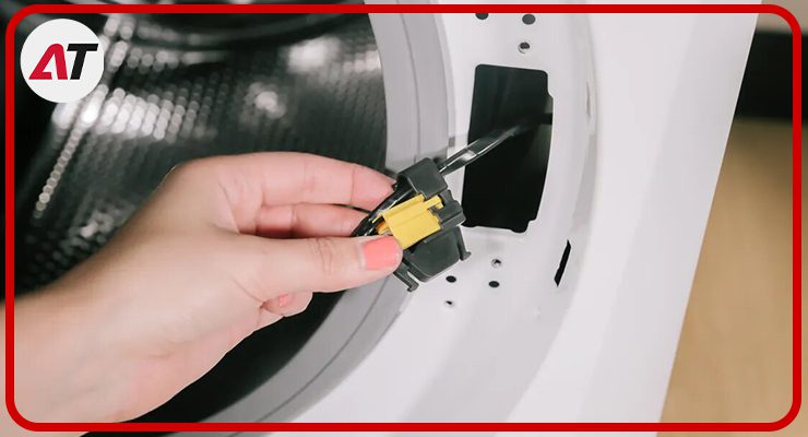 علت اول: خراب بودن میکروسوئچ درب
